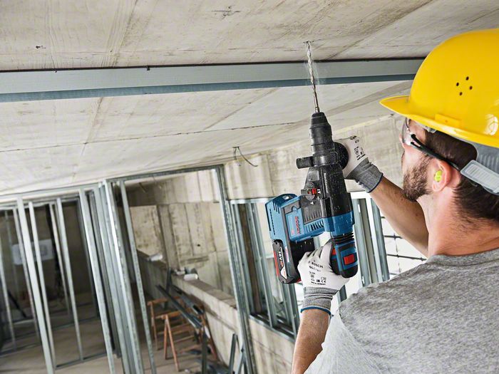 Perforateur sans-fil Bosch GBH 18V-26F + 2 batteries 5,0 Ah + chargeur 0611910007